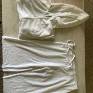 Juicy white terry cloth sweat suit